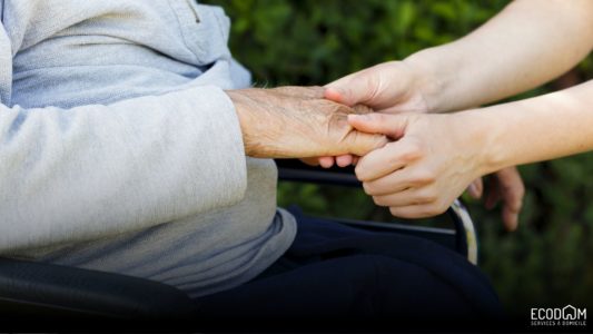 Aide à domicile Ecodom pour patients Alzheimer